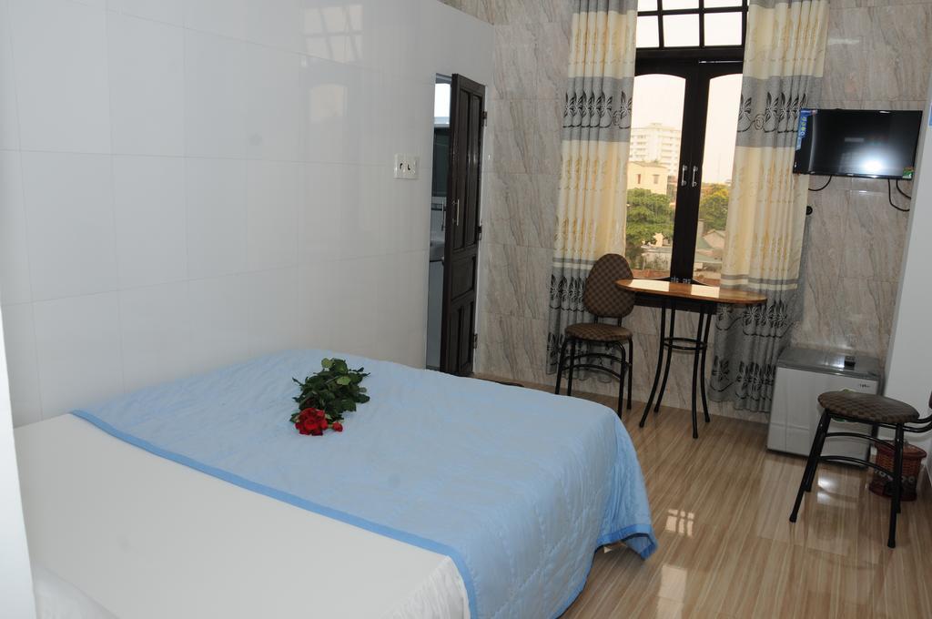 Bien Khoi Mini Hotel Hue Exterior photo