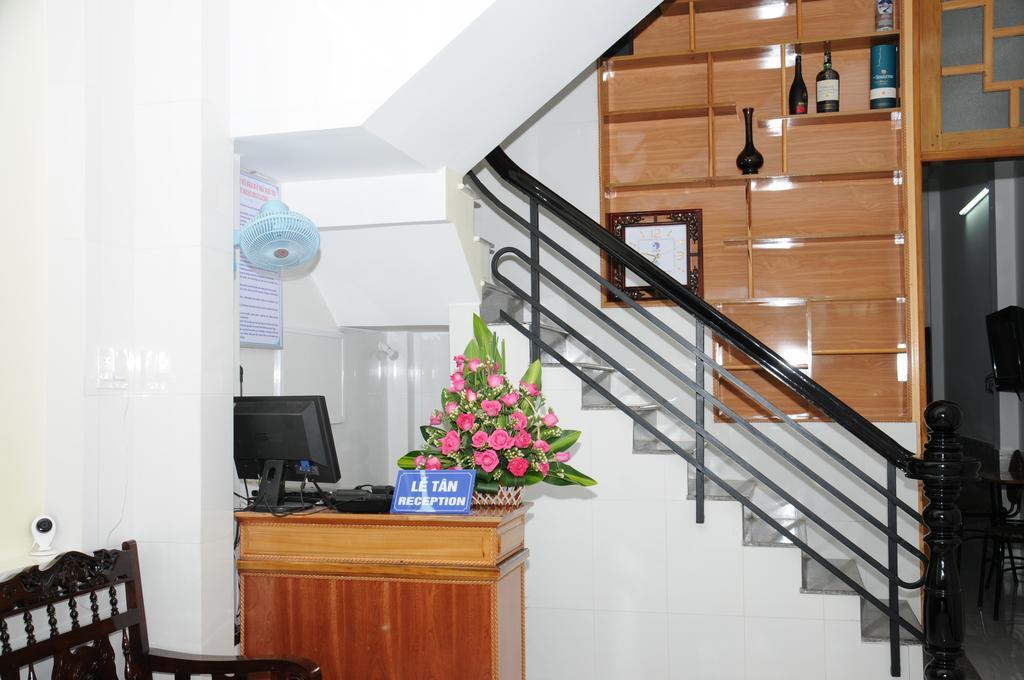 Bien Khoi Mini Hotel Hue Exterior photo